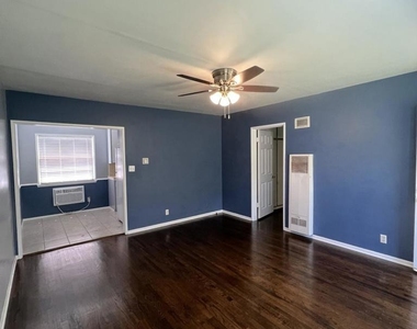 253 E Center Street - Photo Thumbnail 2