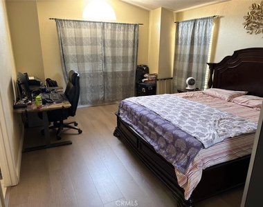 11161 Taylor Court - Photo Thumbnail 7