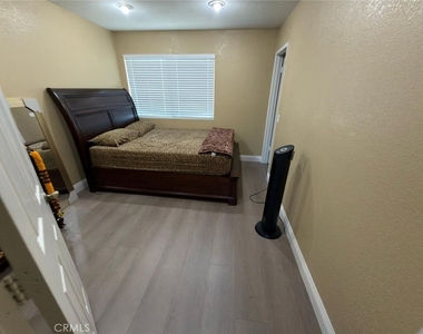 11161 Taylor Court - Photo Thumbnail 5