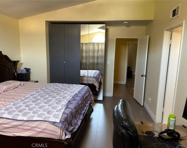 11161 Taylor Court - Photo Thumbnail 6