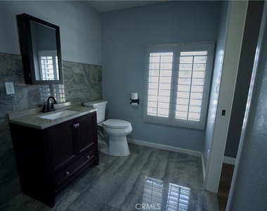 2770 Ladera - Photo Thumbnail 11