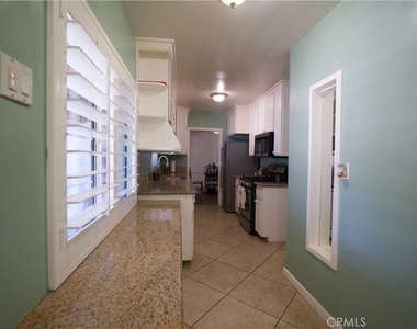 2770 Ladera - Photo Thumbnail 16