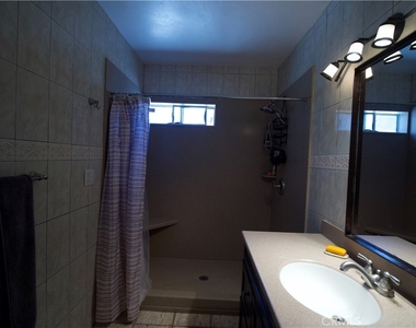 2770 Ladera - Photo Thumbnail 14