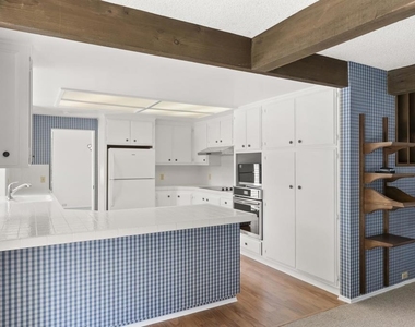16138 E Via Madera Circa - Photo Thumbnail 15