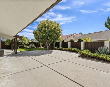 16138 E Via Madera Circa - Photo Thumbnail 33