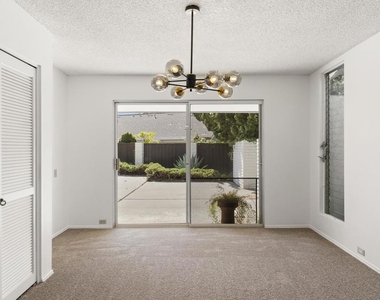 16138 E Via Madera Circa - Photo Thumbnail 9