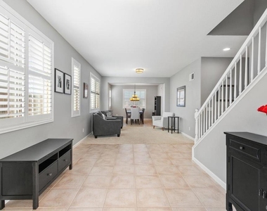 1071 Greenway Rd - Photo Thumbnail 3