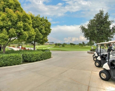 1071 Greenway Rd - Photo Thumbnail 41