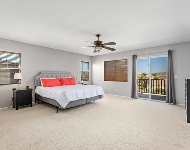 1071 Greenway Rd - Photo Thumbnail 22
