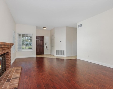 1816 Willowspring Drive - Photo Thumbnail 6