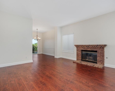 1816 Willowspring Drive - Photo Thumbnail 5