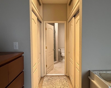 1427 Floribunda Avenue - Photo Thumbnail 6