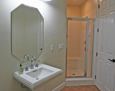2789 Clara Smith Place - Photo Thumbnail 7