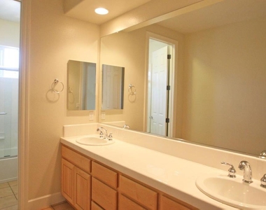 2789 Clara Smith Place - Photo Thumbnail 16