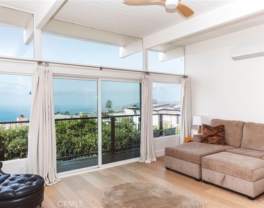 989 La Mirada - Photo Thumbnail 2