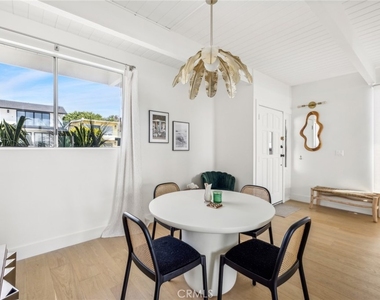 989 La Mirada - Photo Thumbnail 3