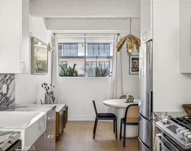 989 La Mirada - Photo Thumbnail 4