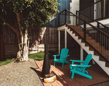 989 La Mirada - Photo Thumbnail 12