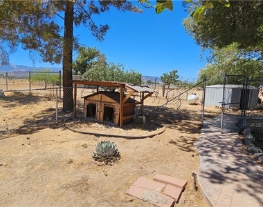 11010 Valle Vista - Photo Thumbnail 13