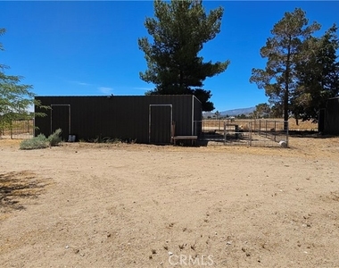11010 Valle Vista - Photo Thumbnail 23