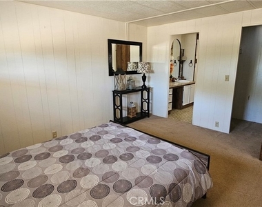 11010 Valle Vista - Photo Thumbnail 7