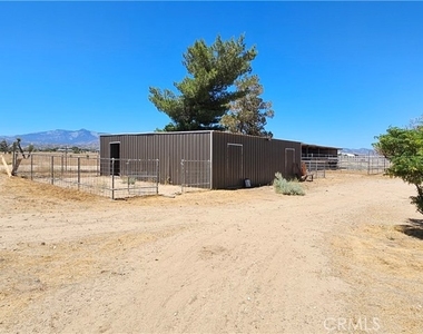 11010 Valle Vista - Photo Thumbnail 22