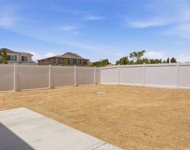10665 Alborz Ct. - Photo Thumbnail 29