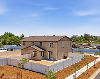 10665 Alborz Ct. - Photo Thumbnail 36