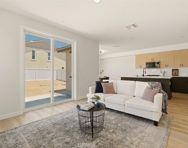 10665 Alborz Ct. - Photo Thumbnail 6