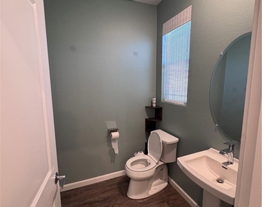 24326 Juni Ct - Photo Thumbnail 14