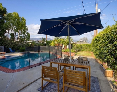 1412 N Catalina - Photo Thumbnail 22