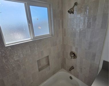 554 E Hurst - Photo Thumbnail 12
