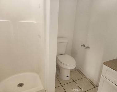 209 S Fonda Street - Photo Thumbnail 8