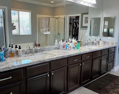 4891 Stoneglen - Photo Thumbnail 10