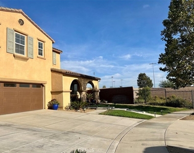 4891 Stoneglen - Photo Thumbnail 1