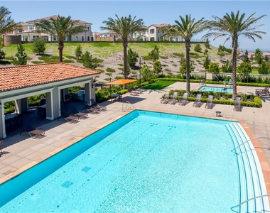 127 Oakstone - Photo Thumbnail 26