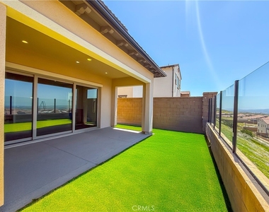 127 Oakstone - Photo Thumbnail 24