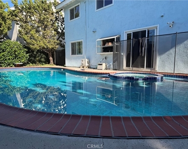 307 Koch Avenue - Photo Thumbnail 5