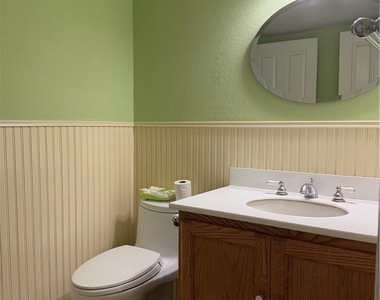 307 Koch Avenue - Photo Thumbnail 3