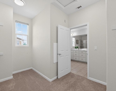 1005 S Fowler Ln - Photo Thumbnail 15