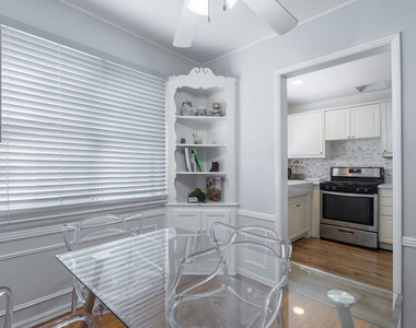 119 S Bundy Drive - Photo Thumbnail 5