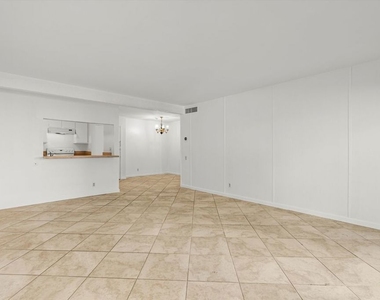 5460 White Oak Avenue - Photo Thumbnail 3