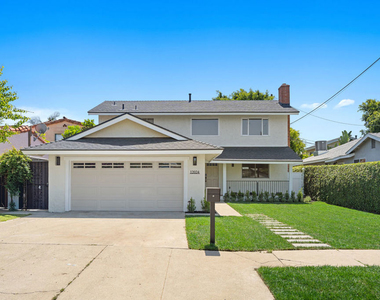 12024 Alberta Drive - Photo Thumbnail 14