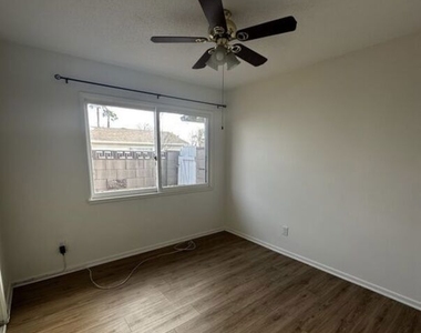 23907 Friar Street - Photo Thumbnail 8