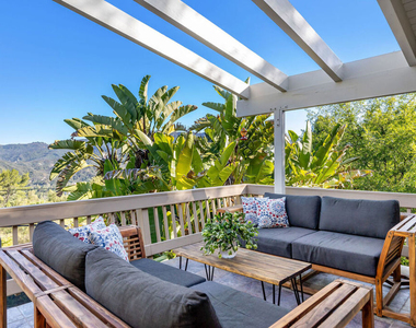 2716 Halsey Road - Photo Thumbnail 12