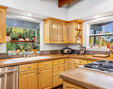 2716 Halsey Road - Photo Thumbnail 15