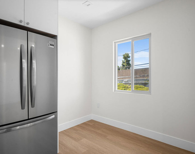420 S Sepulveda Boulevard - Photo Thumbnail 11