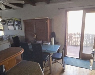 731 S Catalina Avenue - Photo Thumbnail 3