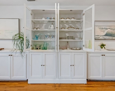 8221 Delgany Avenue - Photo Thumbnail 24