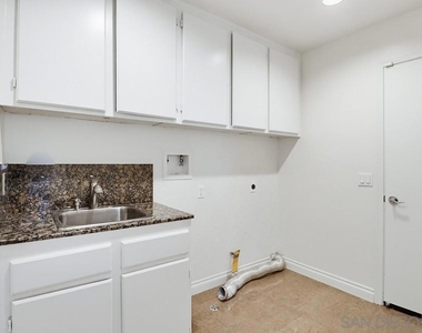 1100 Corrales - Photo Thumbnail 63